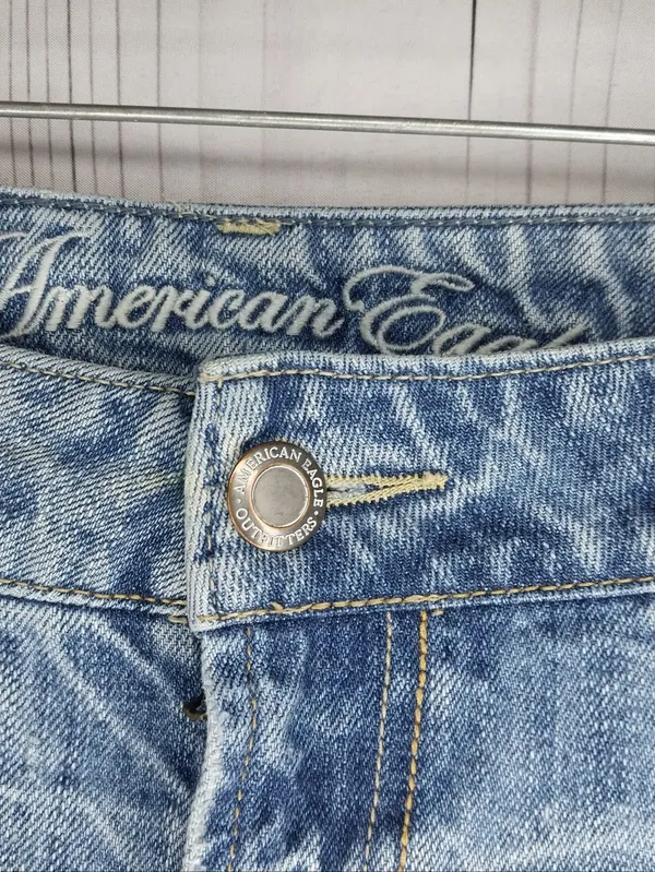 American Eagle Outfitters Light Wash Low-Rise Distressed Bootcut/Flare Y2K Jeans - Image 5