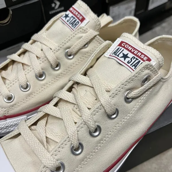 Converse Women's Cream and White Trainers - Image 2