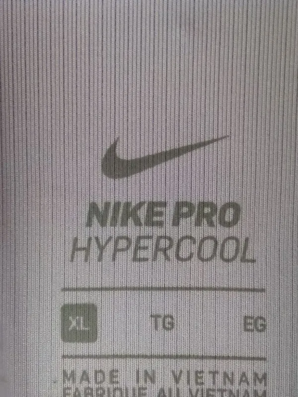 Nike Pro Hyper Cool XL Lilac Athletic Top - Image 4
