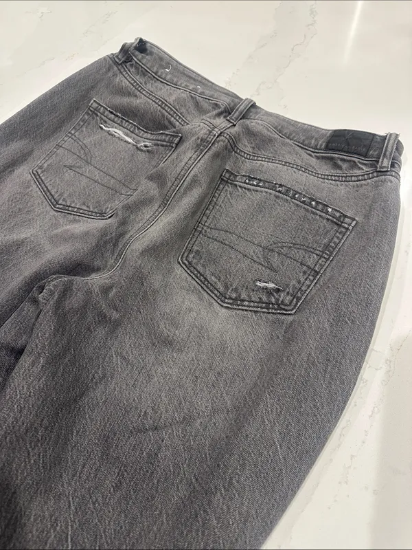 American Eagle Mom Jean Black/Gray distressed Jean size 10 - Image 6