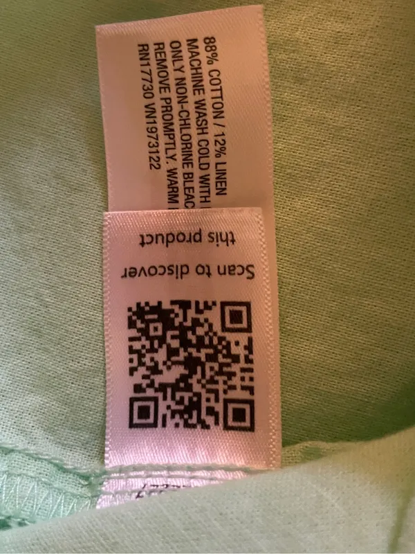 Universal Threads 100% Natural Fiber Mint Green Women's Button-Down Shirt - Image 4