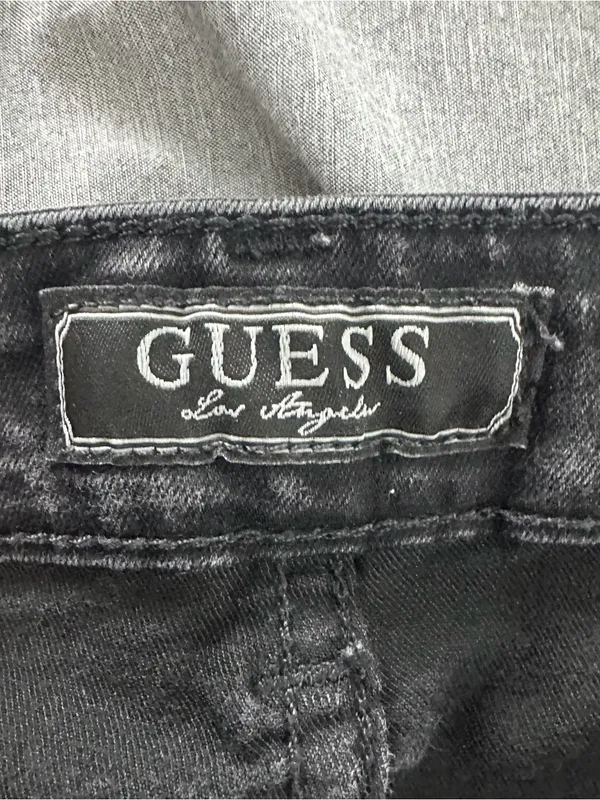 GUESS Starlet Straight Jeans Women’s 27 Black Stretch Denim Mid Rise - Image 4