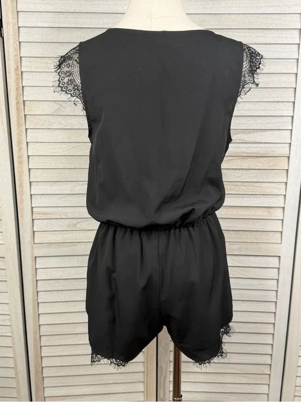 PAPER CRANE Black Lace Cap Sleeve Romper with Crossover V Neckline-Small - Image 3