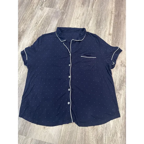 Cozy Earth Navy Blue Polka Dot Bamboo Pajama Set Short Sleeve Shorts Piped Trim - Image 3