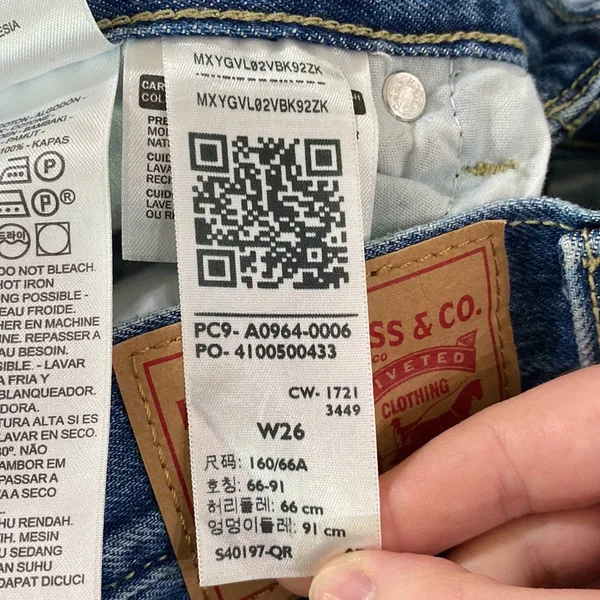 Levi's Low Pro Straight leg distressed jeans in breathe out medium wash size 26 - Image 14