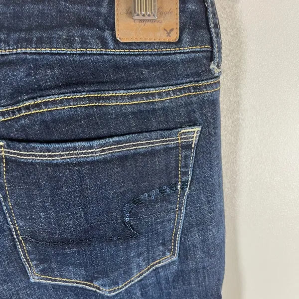 American Eagle Stretch Bootcut Jeans Dark Wash Sequin Back Pocket‎ Size 12 Tall - Image 8