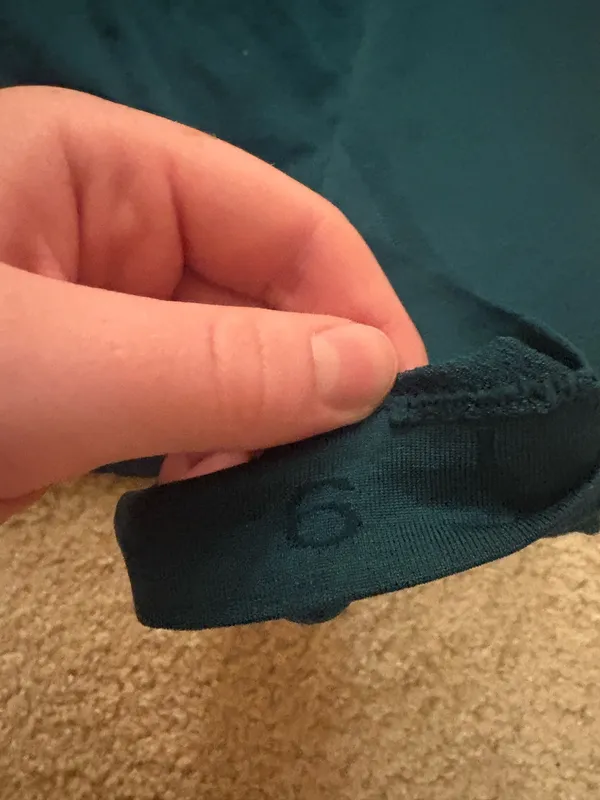 Long Sleeve Lululemon Swiftly Tech - Image 4