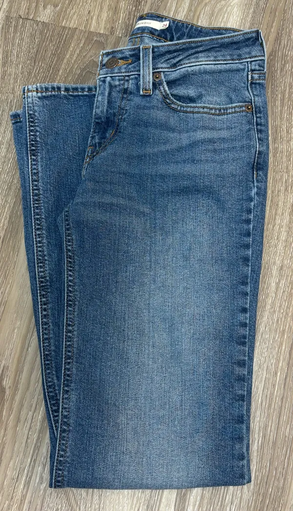 Levi’s Superlow Bootcut Jeans - Image 3