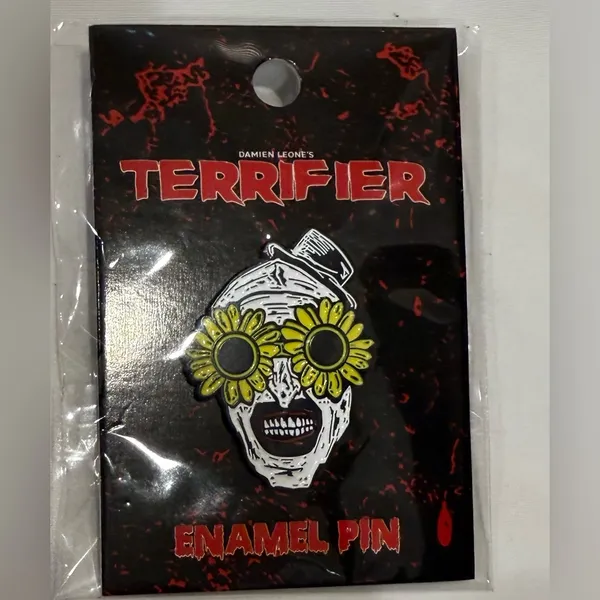 Terrifier Art The Clown Sunglasses Enamel Pin Hot Topic Exclusive - Image 3