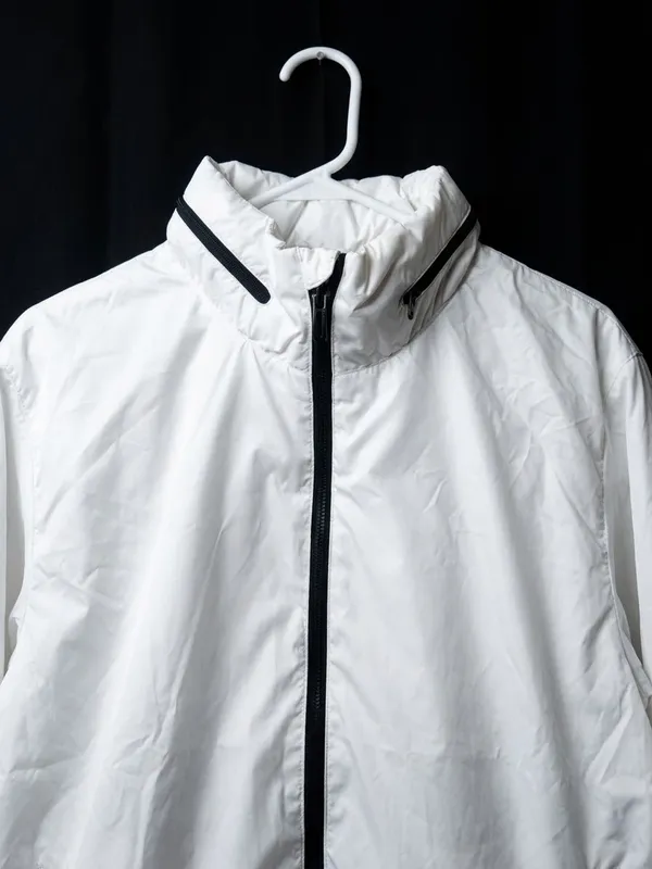 Women’s White Adidas Windbreaker Jacket Full-Zip size small - Image 3