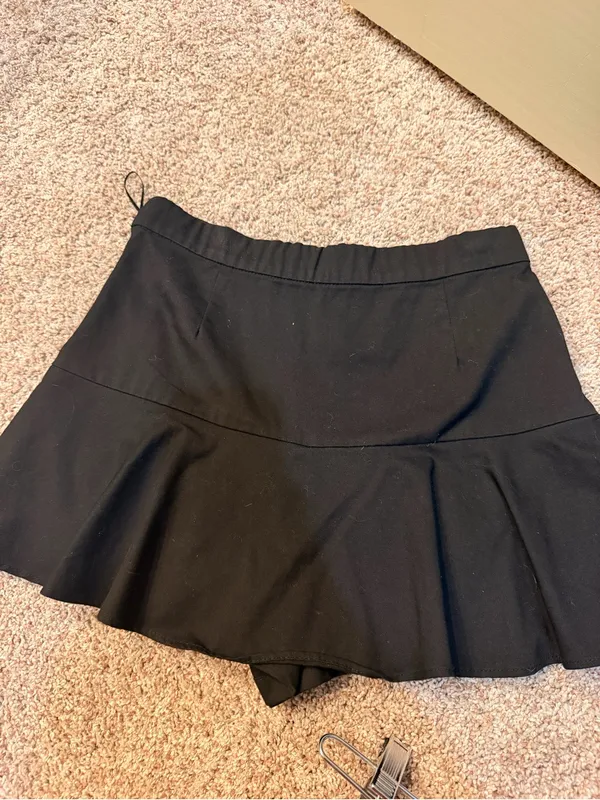 Zara Black Flared Skort - Image 2