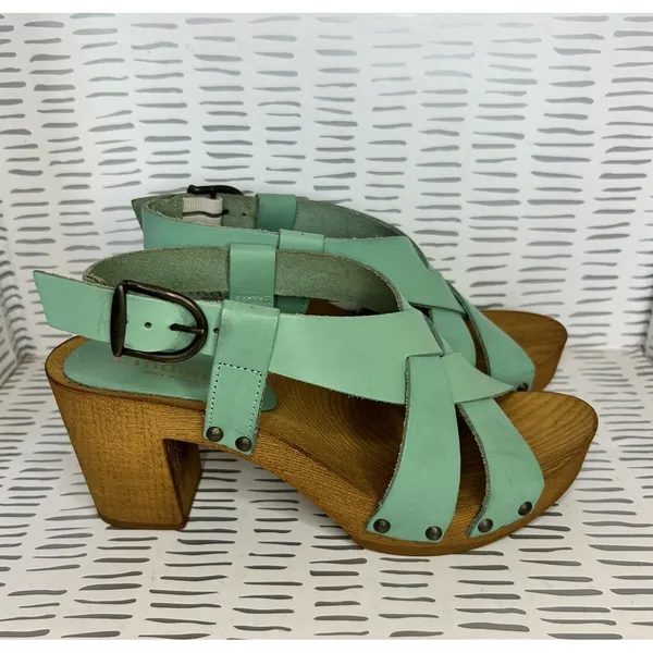 Sundance‎ Denira Mint Green Leather Wood Clog Sandals Made in Italy EU 37 Boho - Image 4