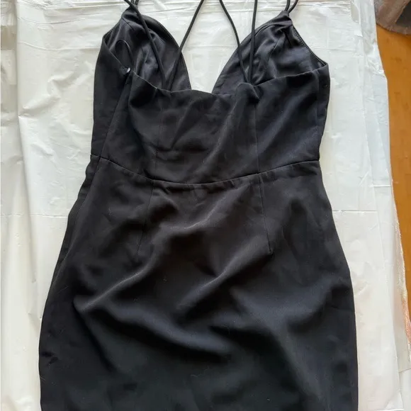 Superdown Sleek Black Backless Dress - Image 2