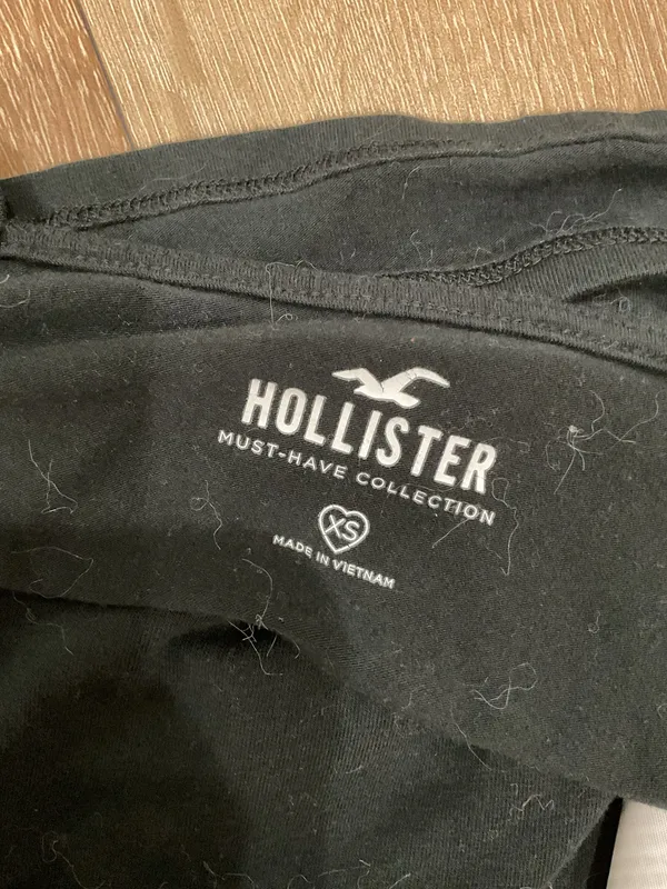 Hollister Black Cropped Tank - Image 3