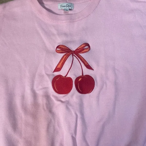 Faded Rose 2 piece cherry/bow design set. Size large. Pink - Image 2