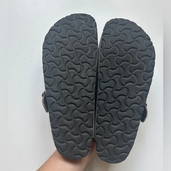 Birkenstock Boston Clog Size 38 - Image 9