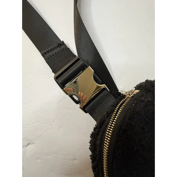 Lululemon Everywhere Belt Bag Black Fuzzy Fleece Crossbody Utility Y2K Goth Emo - Image 13