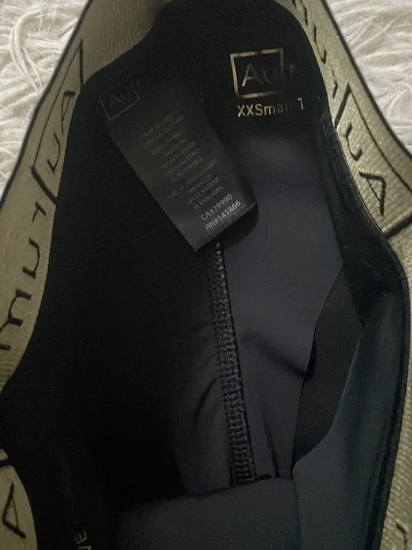 Black Aurum Leggings Size XXS - Image 3
