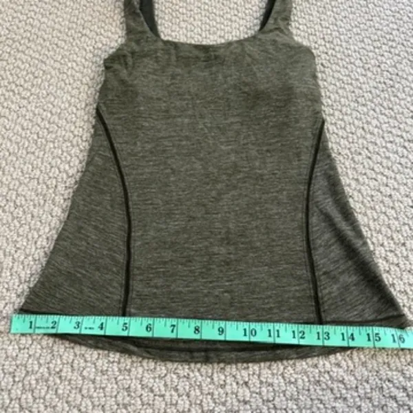 Lululemon Athletica Womens Tank Bulit In Bra Size 4 Like New Heather Green - Image 5
