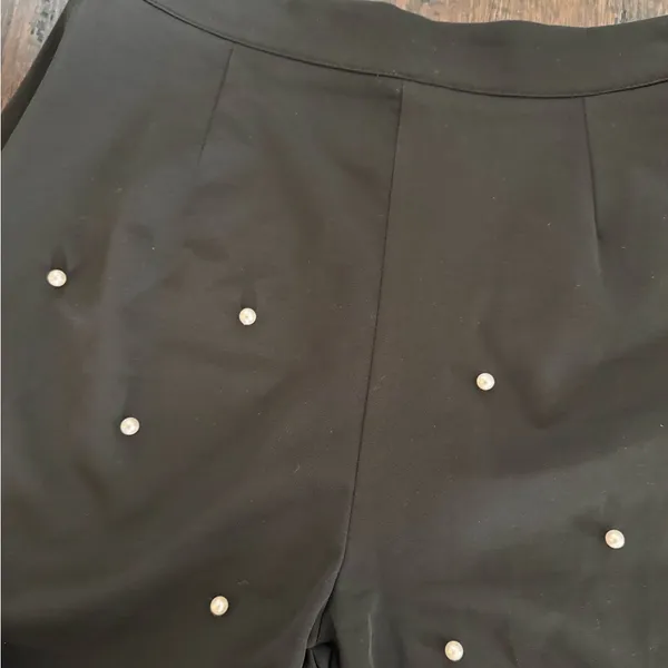 SHEIN Black High Waist Pearl-Embellished Shorts - Image 3