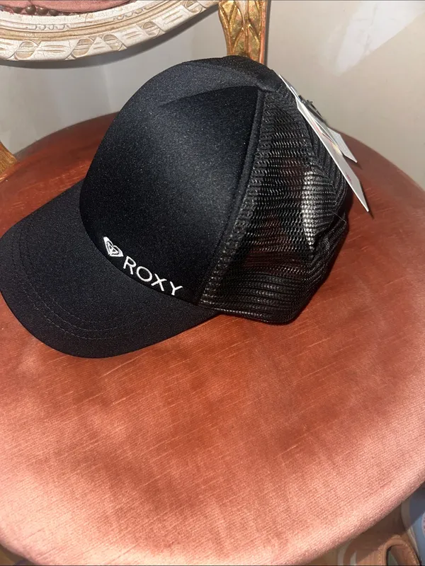 NWT Roxy Finishline 3 Trucker Cap- Black - Image 7