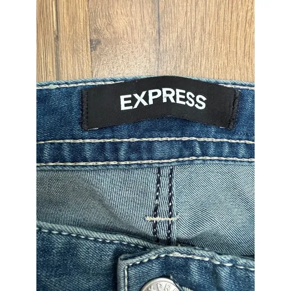Express Bell Flare Low Rise Stretch Jeans Women's Size 10R Medium Wash Y2K Bootc - Image 5
