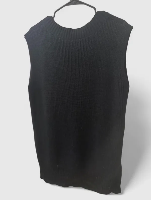 oversized Sweater Vest Black - Image 2
