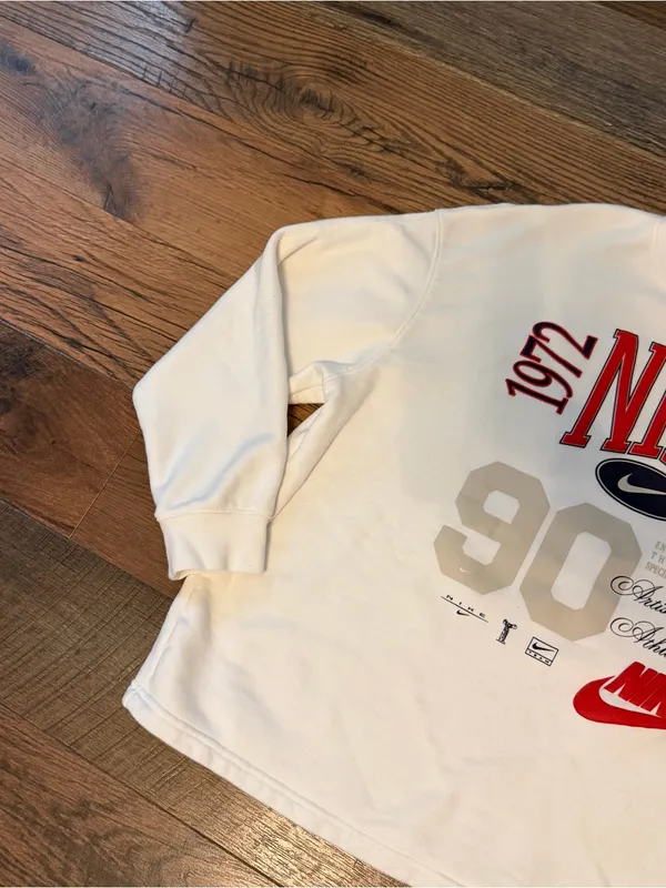 Women’s Nike Oversized Crewneck Size Large - Image 2