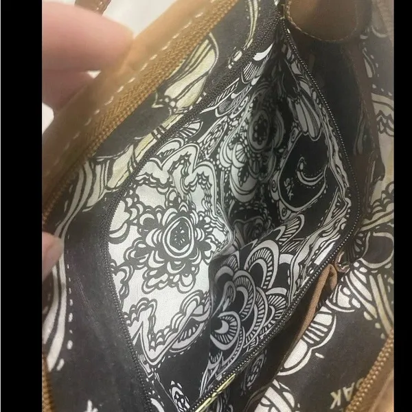 The Sak Brown Woven Straw Shoulder Bag W/ Subtle Gold Glitter Boho Purse - Image 10