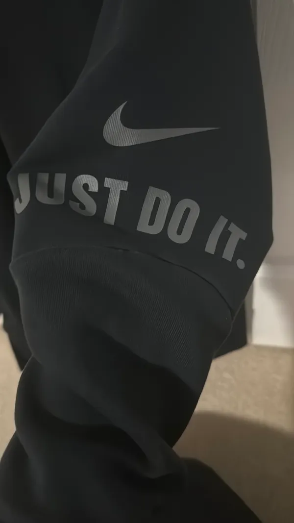 Nike Quarter-Zip Dri-Fit - Image 2