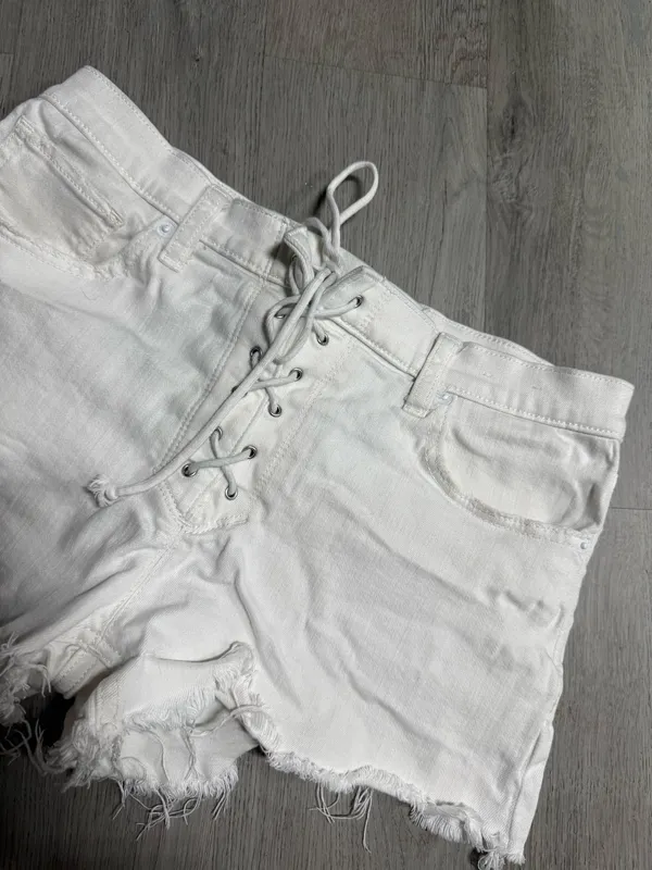 Express vintage mid rise lace up denim shorts - Image 2