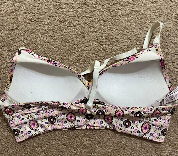 Victoria’s Secret Sports Bra - Image 2