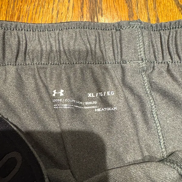 under armour shorts - Image 2