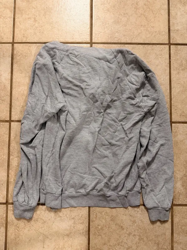Fleece Gray Pullover Hoodie - Image 4
