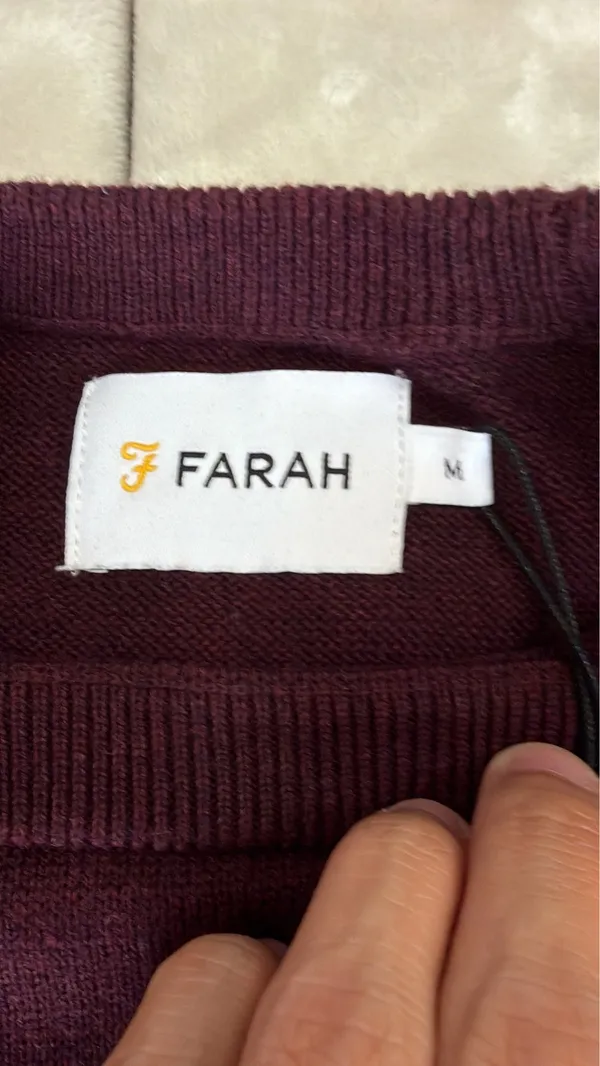 Farah Men's Burgundy Crewneck Sweater - Image 4