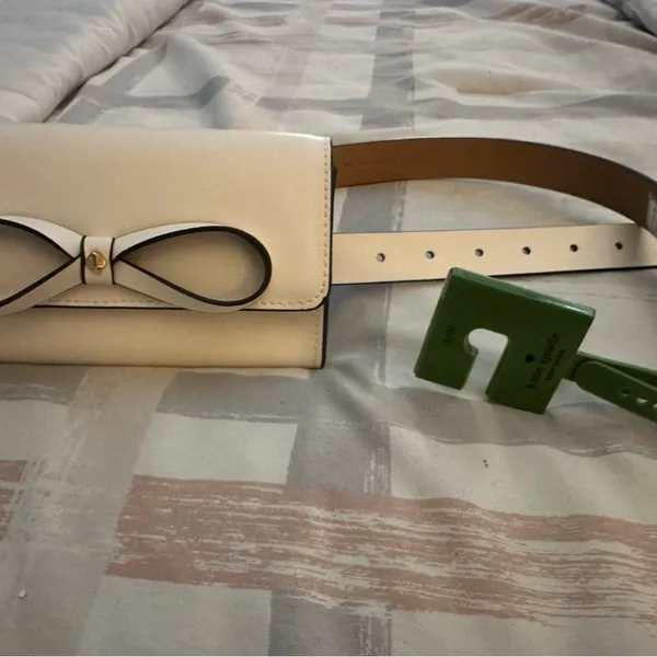 Kate Spade Leather Belt Bag, White, NWT - Image 4