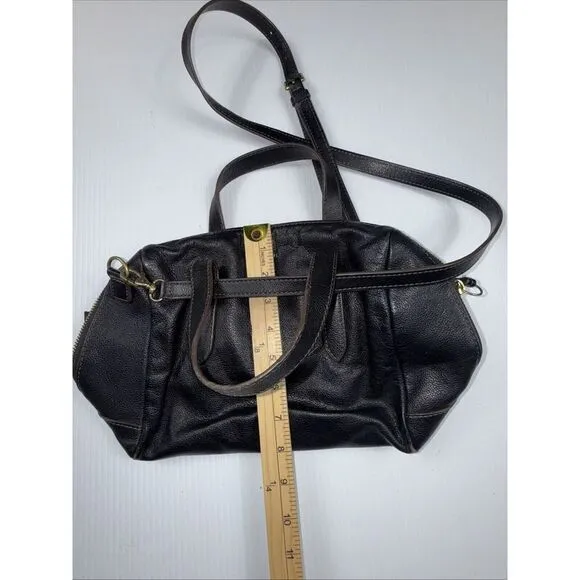 FOSSIL Black Leather Shoulder Bag Purse Crossbody Handbag Wide Zipped‎ Opening - Image 8