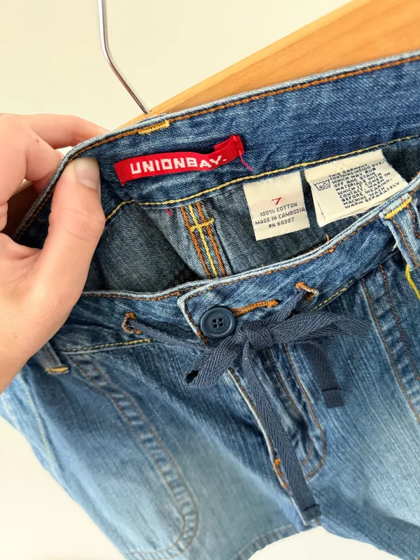 Union Bay Y2k Drawstring Denim Shorts - Image 4