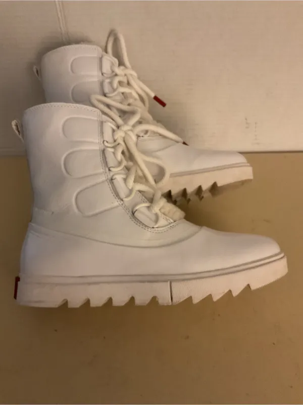 Sorel women White leather waterproof Joan of Artic next lite boots US 6.5 - Image 4