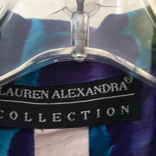 FINAL MARKDOWN Ladies Lauren Alexandra Blouse (Bust 35”) Size undefined - Image 6