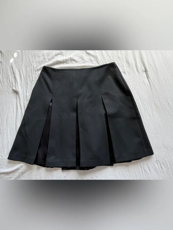Tempo Paris‎ Black Pleated Mini Skirt Size 8 Petite - Image 3