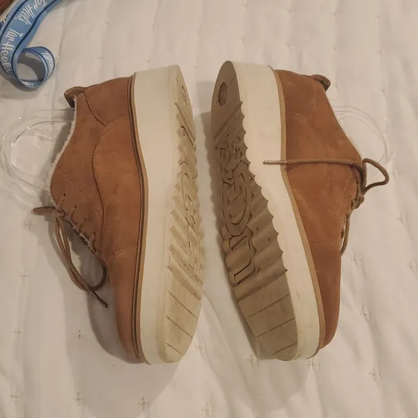 UGG JOHANNA SPILL SEAM OXFORDS platform Oxford shoes in chestnut suede - Image 5