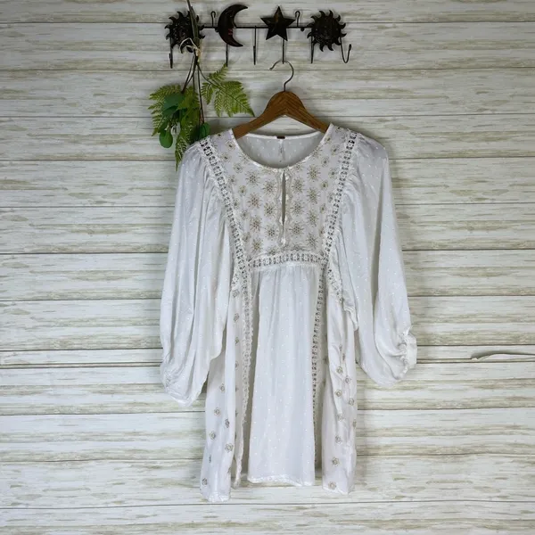 Free People White Boho Embroidered Eyelet Tunic - Image 2