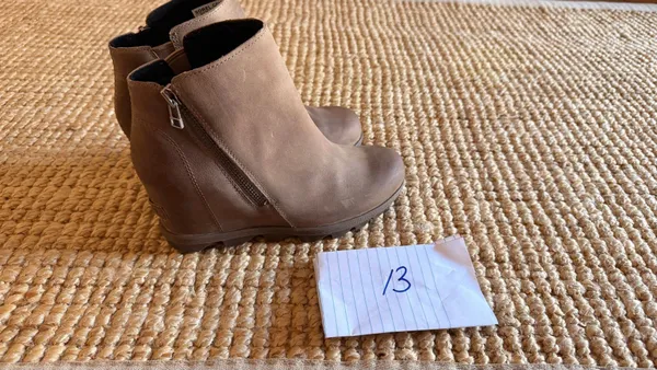 Sorel Joan Of Arctic Wedge II Zip Ankle Boots Beige US 7 EUR 38 - Image 10