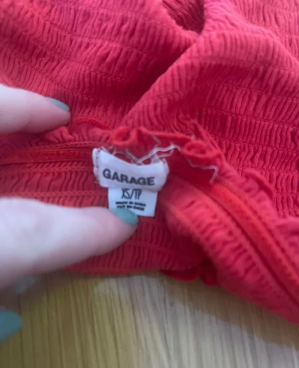 Garage Of The Shoulder Red Shirt - Image 3