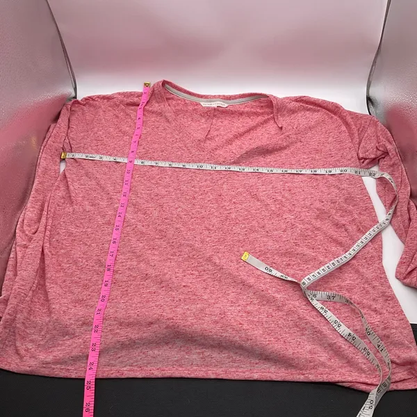 Two‎ Victorias Secret Tops - Image 13