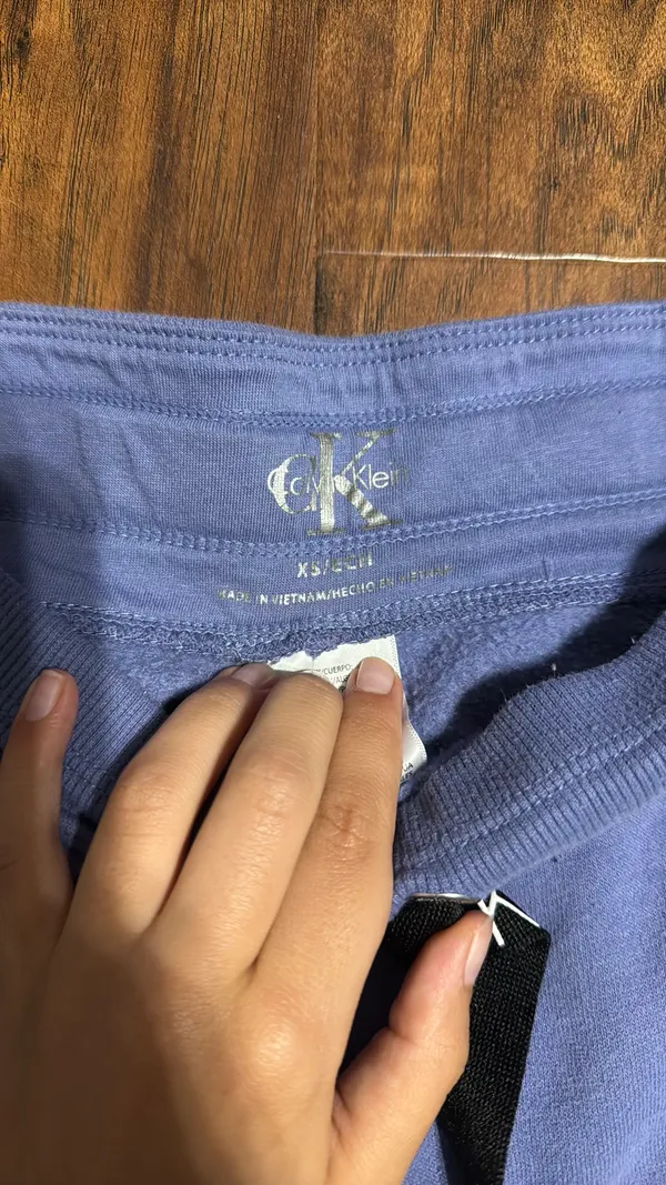 Calvin Klein sweats  - Image 2