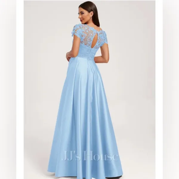 JJs House Light Blue Lace Bodice A-Line Gown 18w nwt - Image 2