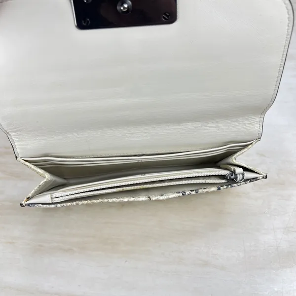Coach Snakeskin Embossed Leather Long Wallet Turnlock Cream Grey Clutch - Image 6