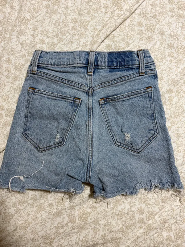 Abercrombie Shorts - Image 2